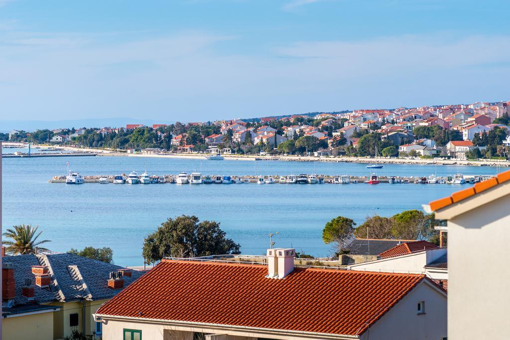 Pool Apartments Galeb Новалья Экстерьер фото